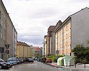 relativ geschlossene und einheitliche Bebauung in der Ludwig-Feuerbach-Straße in Nürnberg Ost