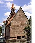 Friedhofskapelle Peter und Paul  in der Kappellenstraße fast etwas versenkt, blieb dennoch seit 1502 fast unverändert, Sankt Jobst - Nürnberg