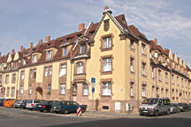 Historistisch gebaute Wohnanlage an der Muggenhofer Straße in Nürnberg